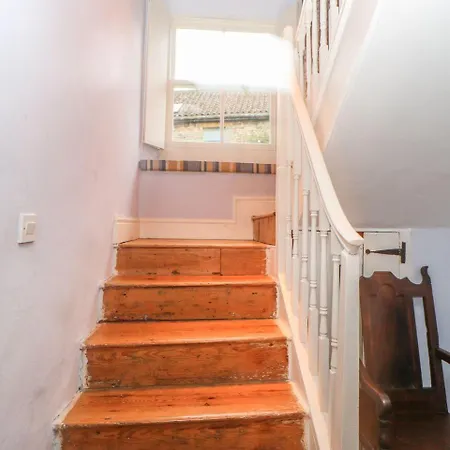 بيت للعطل Mill Farm House, Richmond *